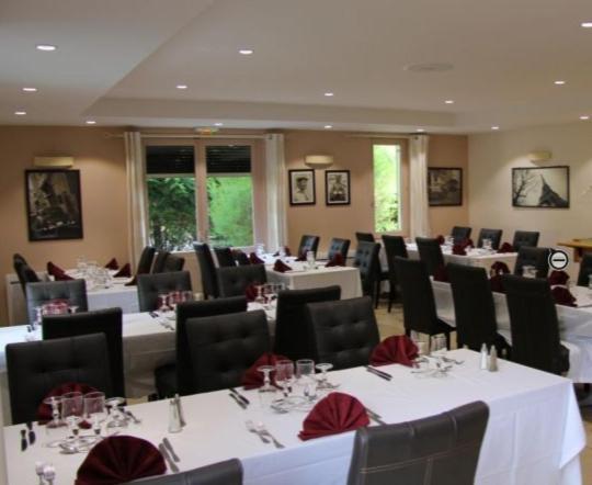 Logis Lhotel Restaurant Antony Verrieres Le Buisson Massy  Exterior photo